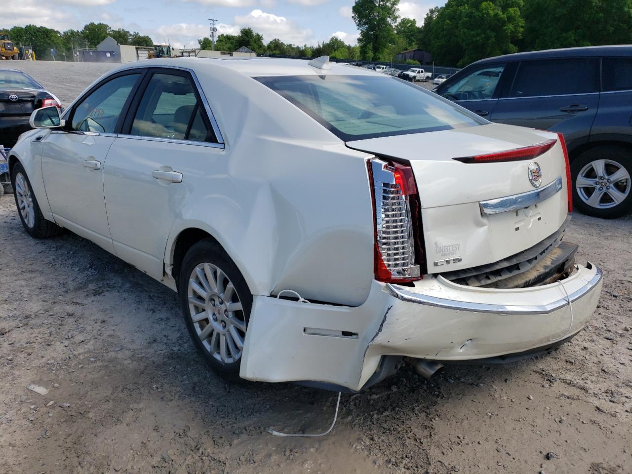 Photo 3 from auction – 2011 CADILLAC CTS LUXURY with VIN 1G6DE5EY2B0149515