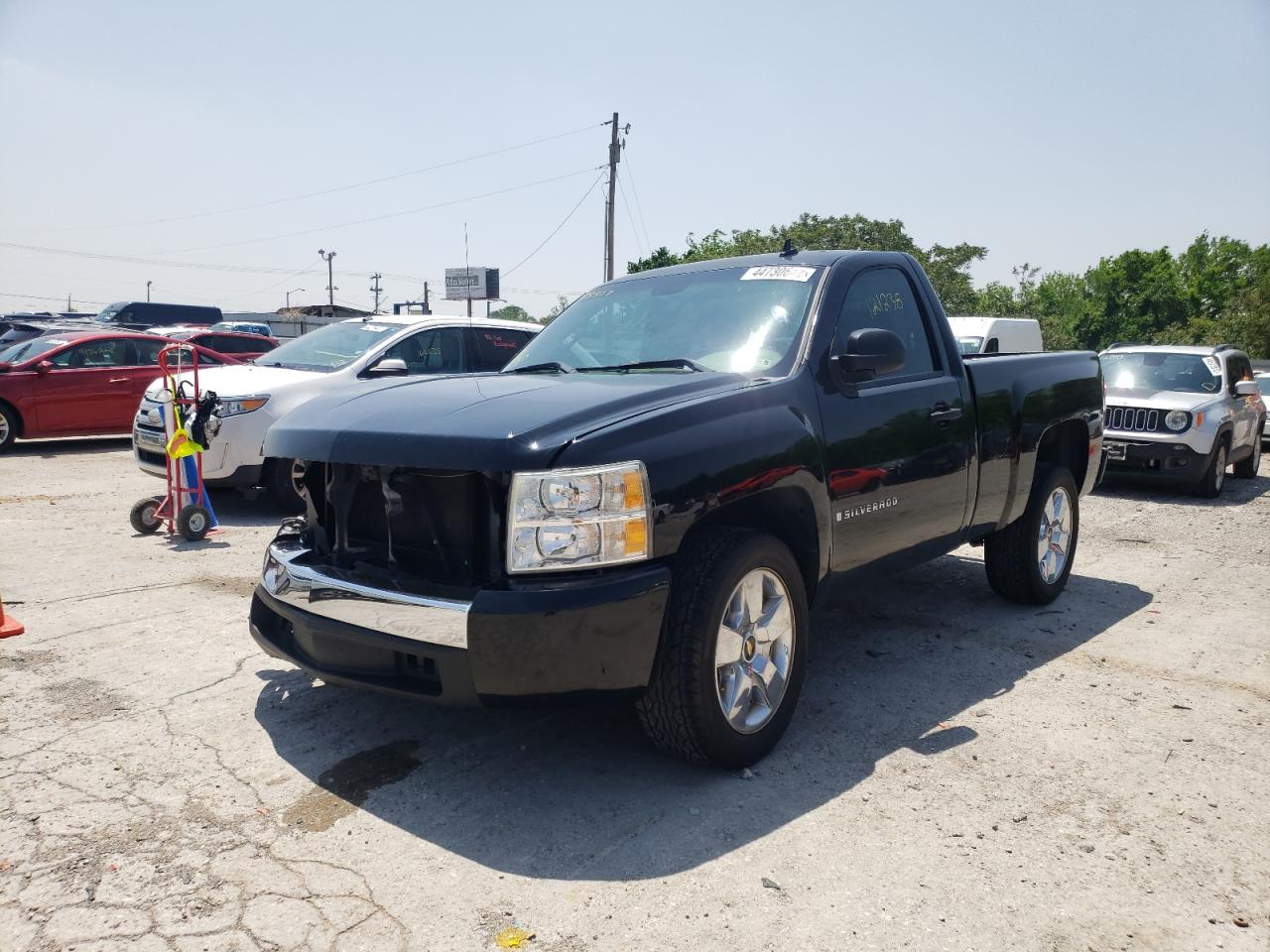 Photo 2 from auction – 2008 CHEVROLET SILVRK1500 with VIN 1GCEC14X98Z283337