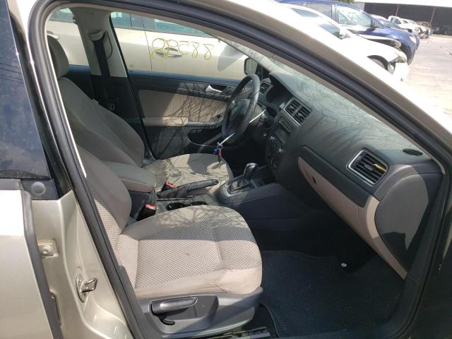 Photo 5 from auction – 2014 VOLKSWAGEN JETTA BASE with VIN 3VW2K7AJXEM302061