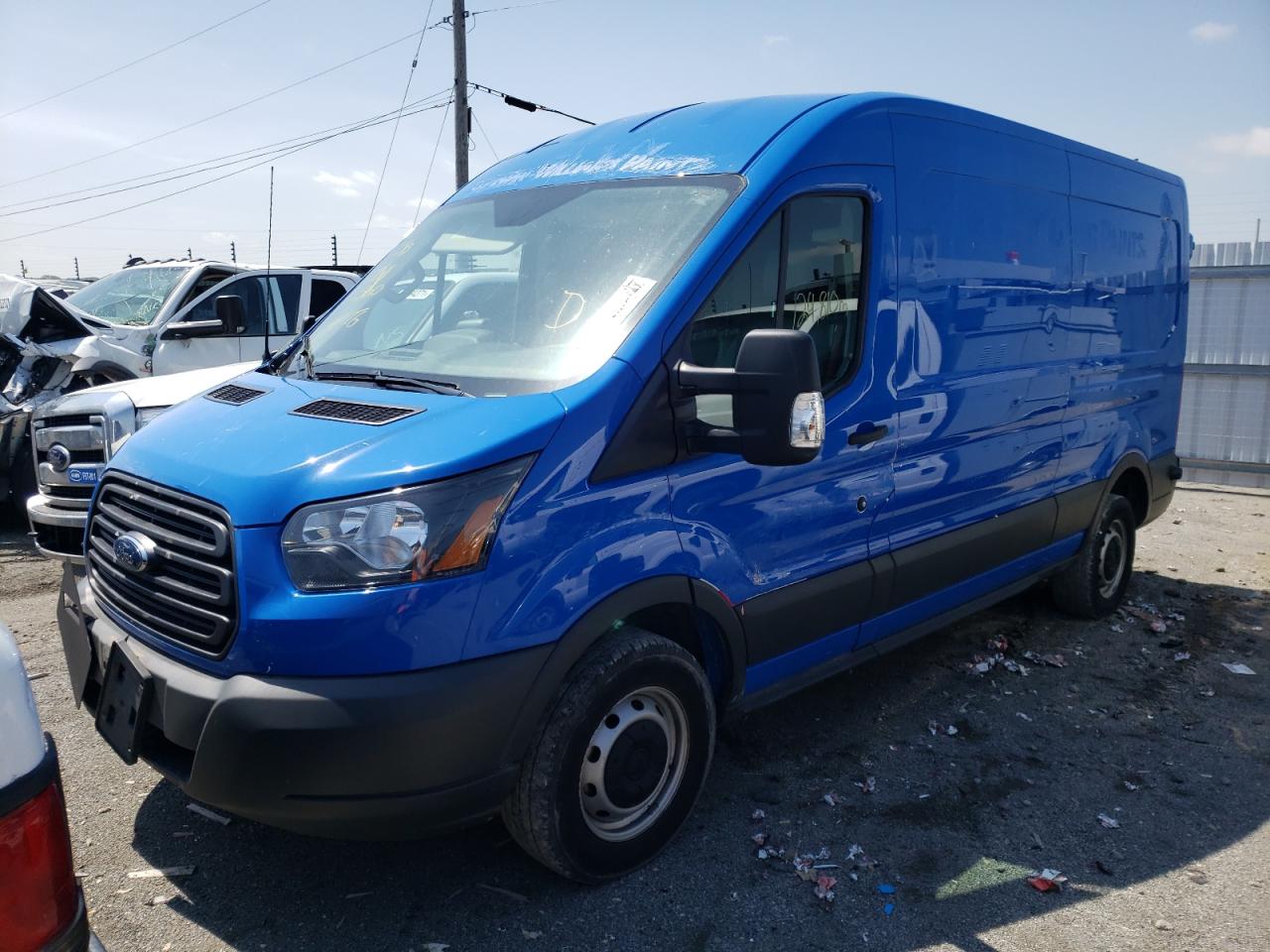 Photo 2 from auction – 2018 FORD TRANSIT T- with VIN 1FTYR2CMXJKA53622