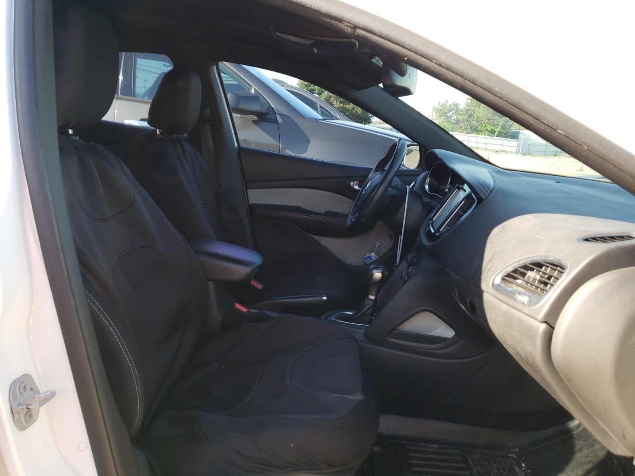 Photo 5 from auction – 2014 DODGE DART SXT with VIN 1C3CDFBB1ED907251