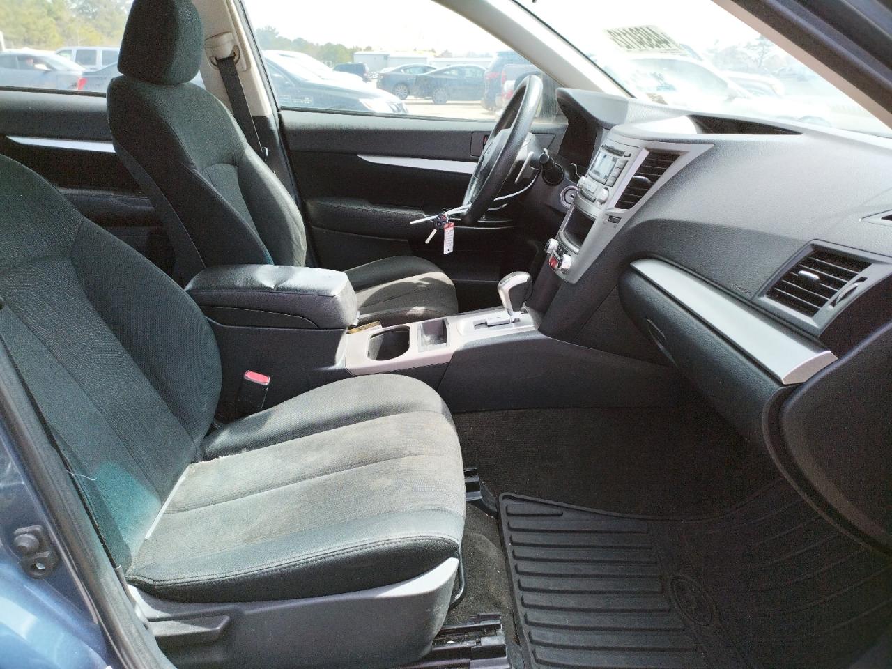 Photo 5 from auction – 2013 SUBARU LEGACY 2.5 with VIN 4S3BMBA6XD3044944