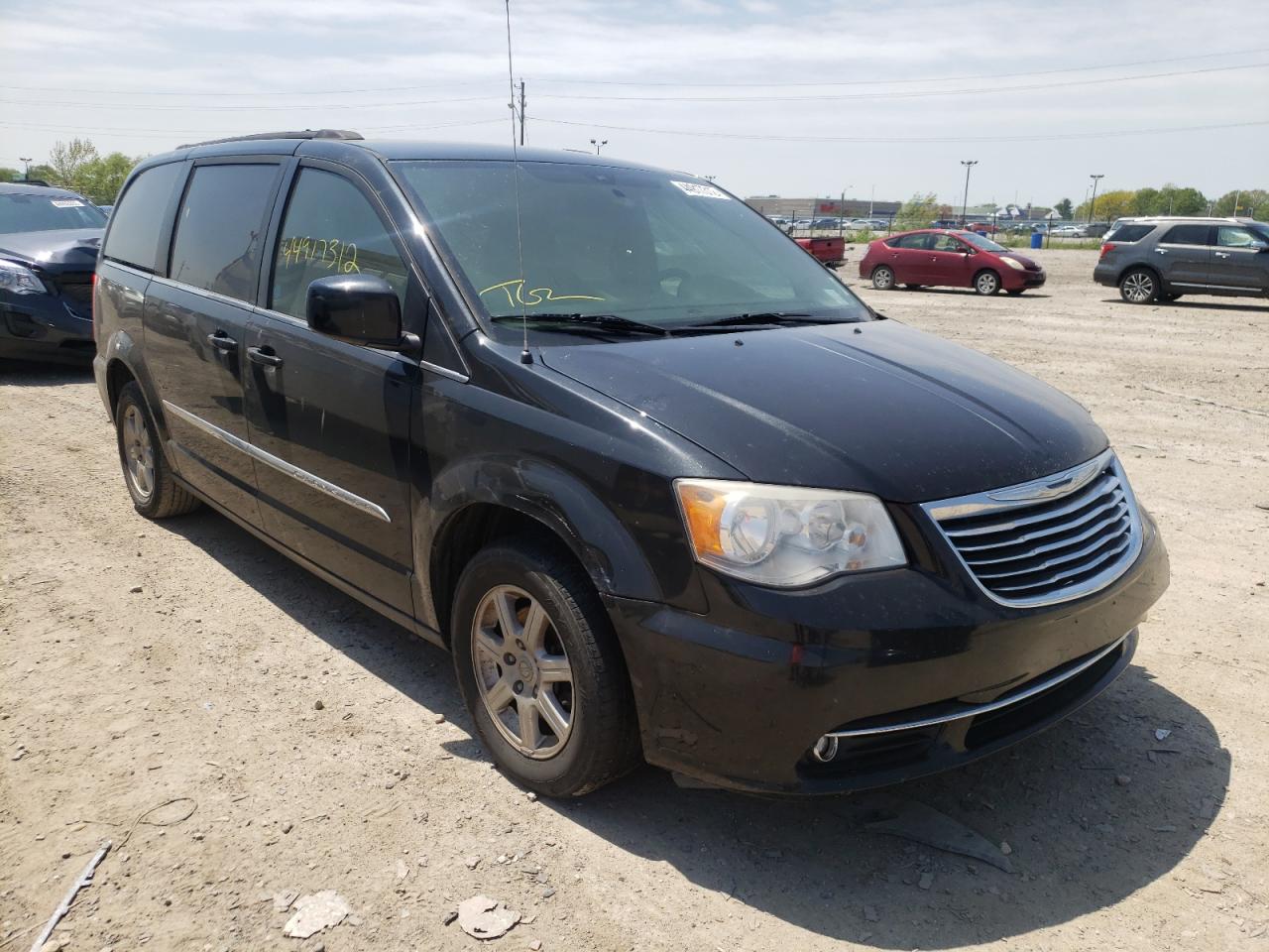 CHRYSLER TOWN & COU 2011 with VIN 2A4RR5DG9BR703018 - Photo from auction