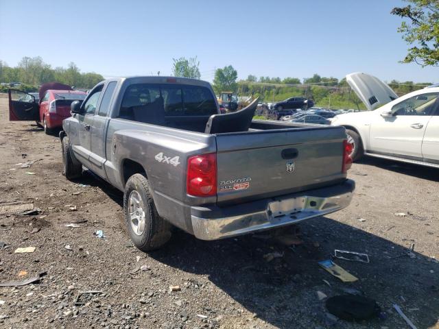 Photo 3 from auction – 2005 DODGE DAKOTA SLT with VIN 1D7HW42K05S133575