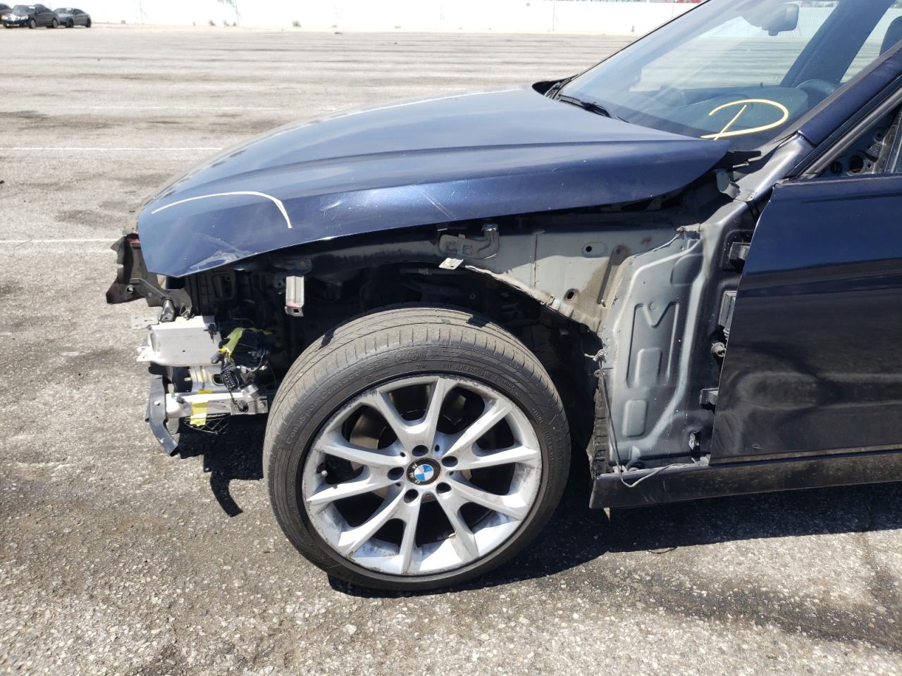Photo 10 from auction – 2014 BMW 320 I with VIN WBA3B1G56ENS77371