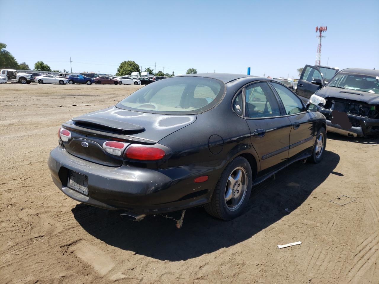 Photo 4 from auction – 1998 FORD TAURUS SHO with VIN 1FAFP54N7WA192065