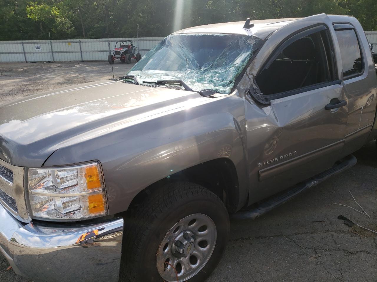 Photo 9 from auction – 2012 CHEVROLET SILVERADO with VIN 1GCRCREA3CZ246223
