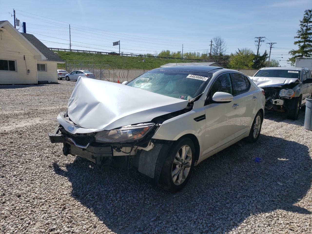 Photo 2 from auction – 2011 KIA OPTIMA EX with VIN KNAGN4A70B5059992