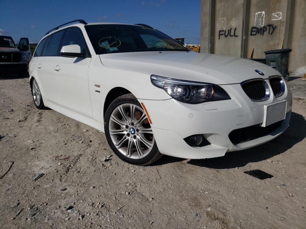BMW 535 XI 2010 with VIN WBAPT7C59AC237315 - Photo from auction