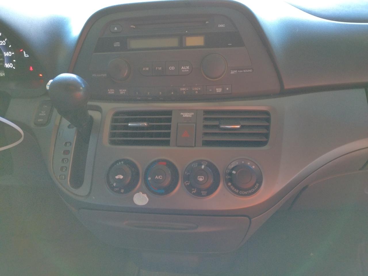 Photo 9 from auction – 2007 HONDA ODYSSEY LX with VIN 5FNRL38277B117351