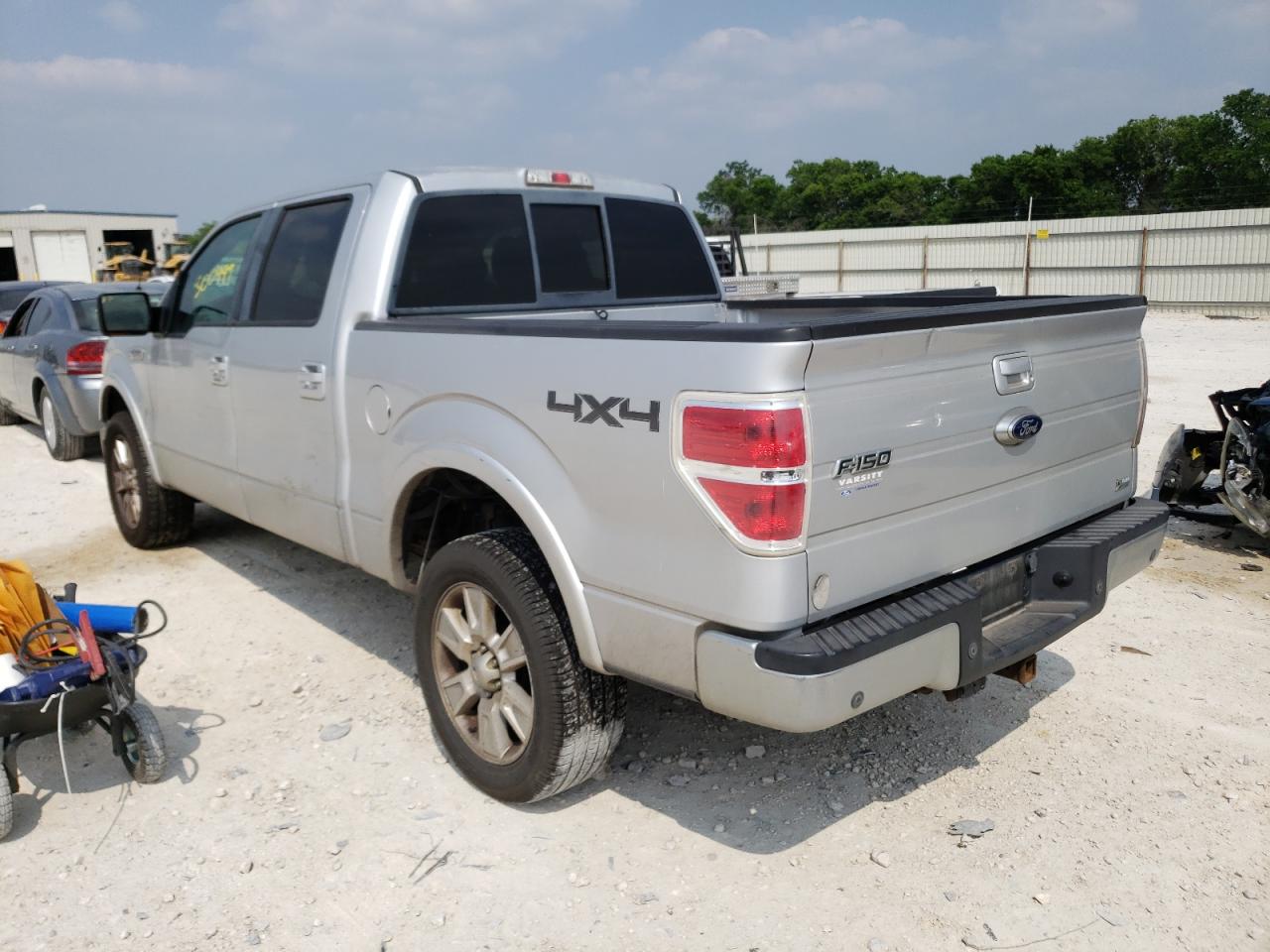 Photo 3 from auction – 2010 FORD F150 SUPER with VIN 1FTFW1EVXAKE79343