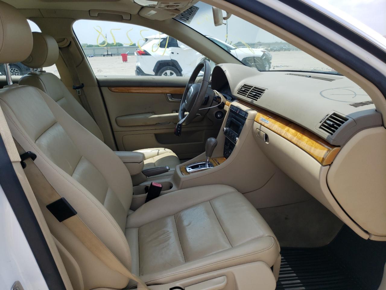 صورة رقم 5 من المزاد - 2008 AUDI A4 2.0T QU مع VIN WAUDF78E58A018506