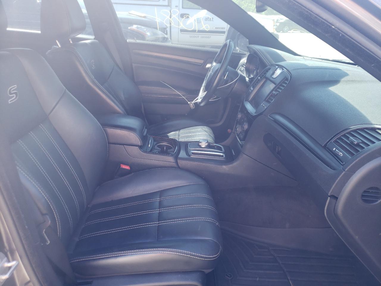 Photo 5 from auction – 2015 CHRYSLER 300 S with VIN 2C3CCABG6FH830463