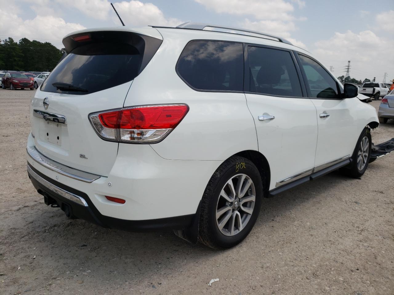 Photo 4 from auction – 2014 NISSAN PATHFINDER with VIN 5N1AR2MN3EC716503
