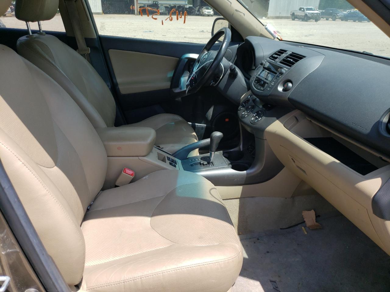 Photo 5 from auction – 2011 TOYOTA RAV4 LIMIT with VIN 2T3YF4DV4BW077080