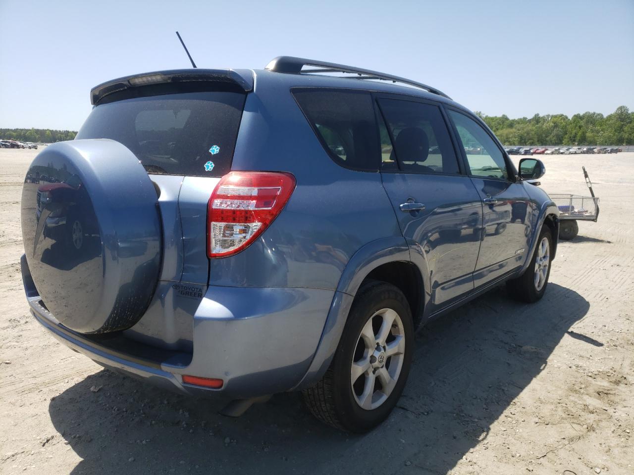 Photo 4 from auction – 2011 TOYOTA RAV4 LIMIT with VIN 2T3YF4DV5BW064774
