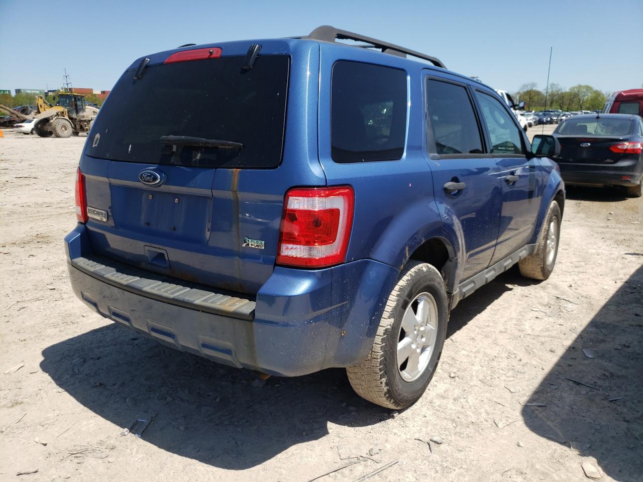 Photo 4 from auction – 2010 FORD ESCAPE XLT with VIN 1FMCU9DGXAKC67399