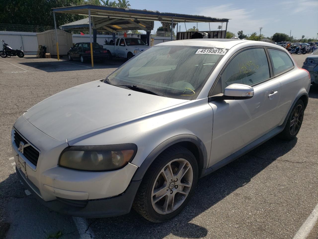 Photo 2 from auction – 2008 VOLVO C30 T5 with VIN YV1MK672082062871