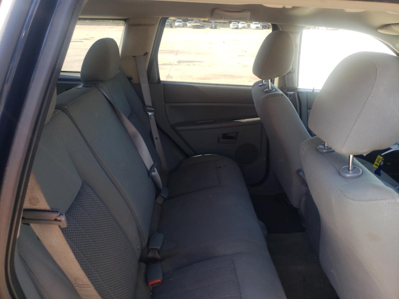 Photo 6 from auction – 2006 JEEP GRAND CHER with VIN 1J4GR48K86C186003