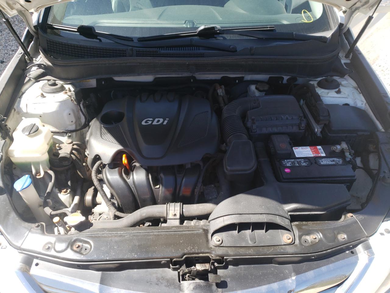 Photo 7 from auction – 2011 HYUNDAI SONATA SE with VIN 5NPEC4AC4BH307352