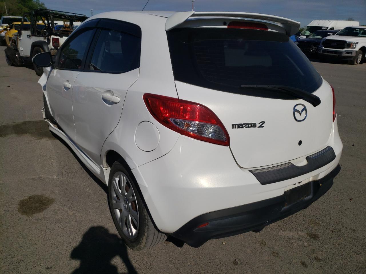 Photo 3 from auction – 2012 MAZDA MAZDA2 with VIN JM1DE1KZ7C0151751