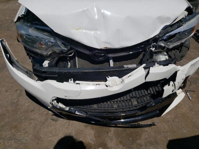 Photo 9 from auction – 2015 TOYOTA COROLLA L with VIN 2T1BURHE2FC367417