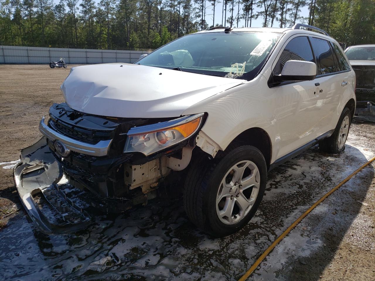 Photo 2 from auction – 2011 FORD EDGE SEL with VIN 2FMDK3JC2BBA35531