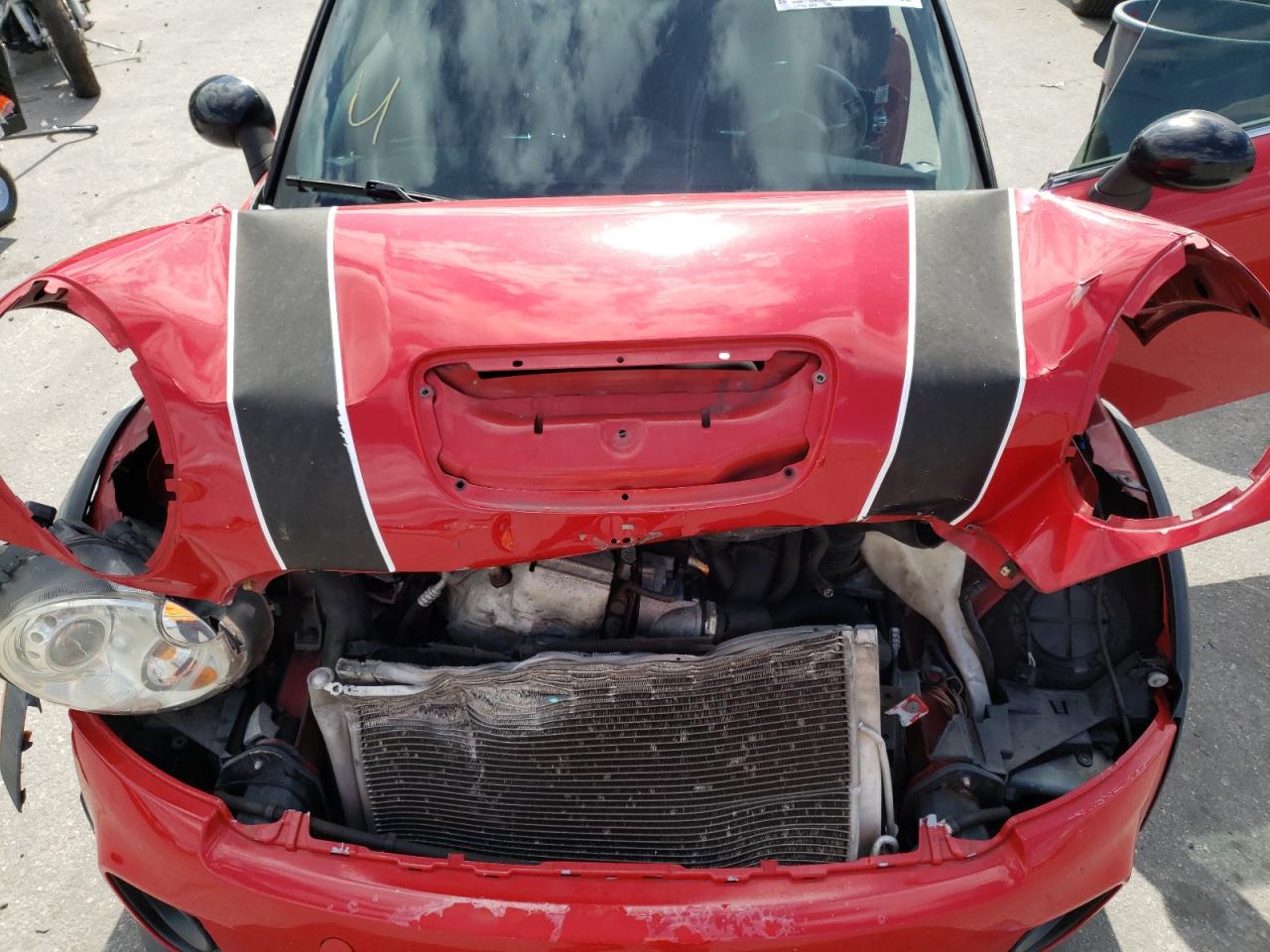 Photo 7 from auction – 2009 MINI COOPER S with VIN WMWMF73589TT98616