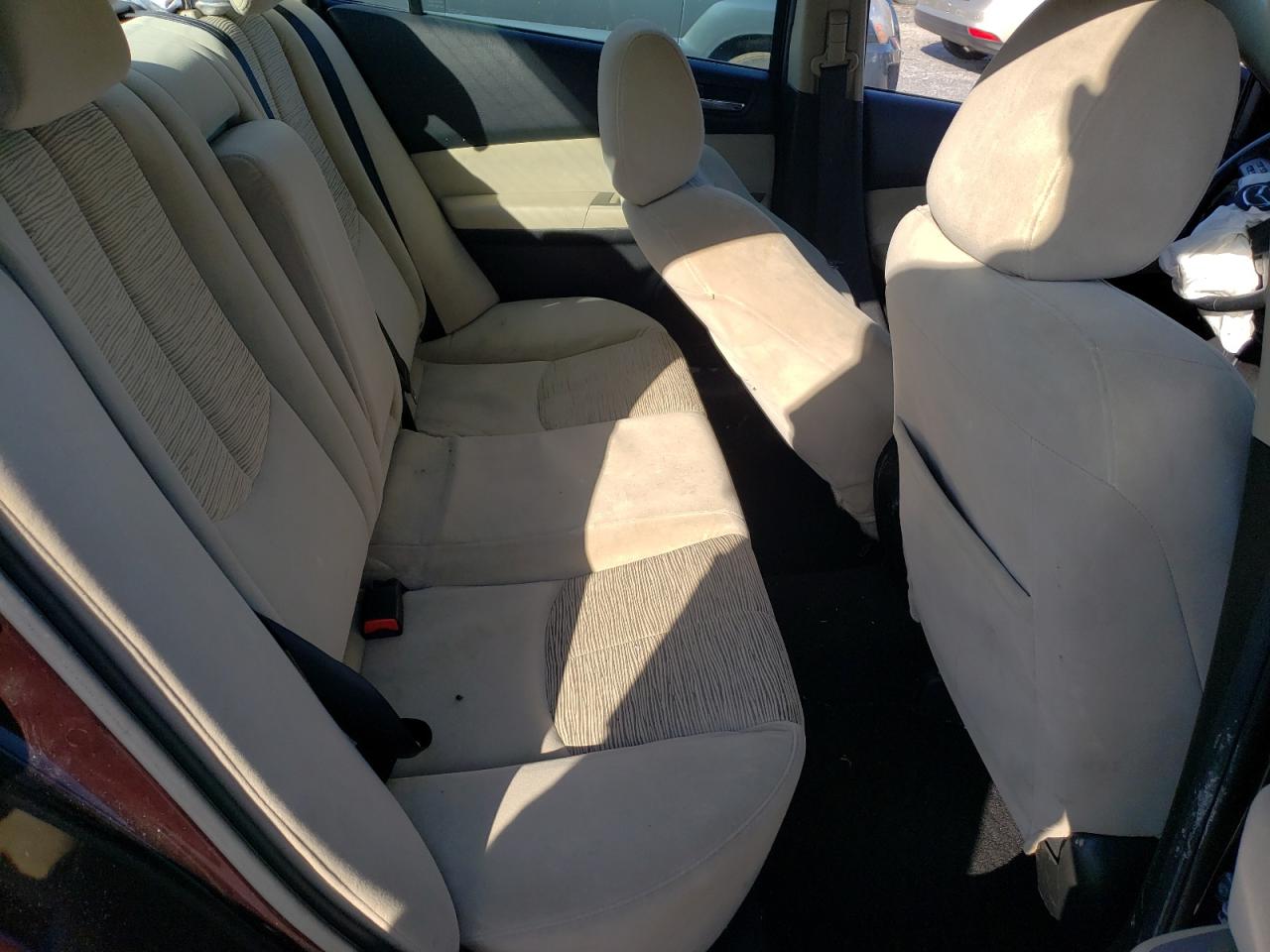 Photo 6 from auction – 2010 MAZDA 6 I with VIN 1YVHZ8CH6A5M37217