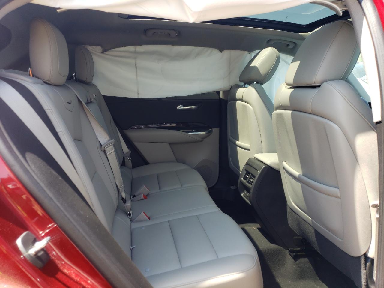 Photo 6 from auction – 2021 CADILLAC XT4 PREMIU with VIN 1GYFZCR40MF074880