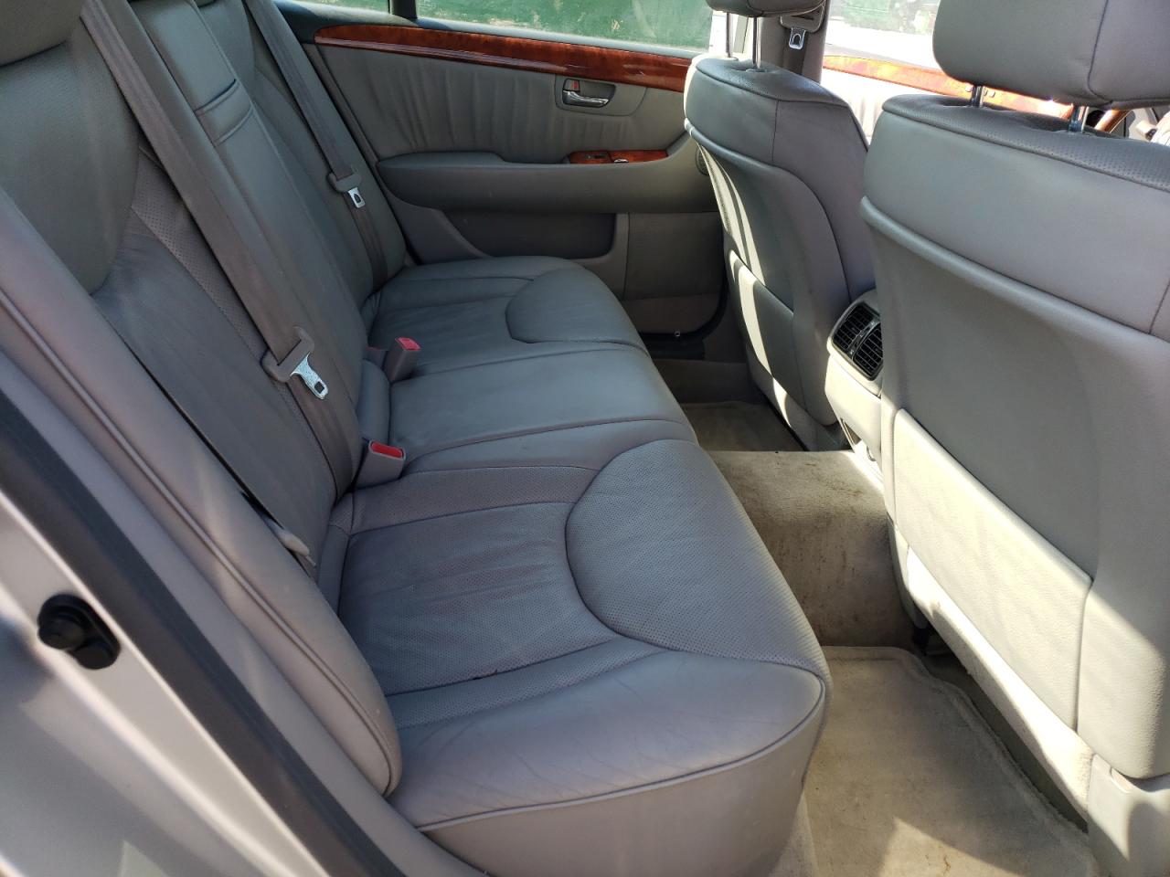 Photo 6 from auction – 2005 LEXUS LS 430 with VIN JTHBN36F155025425