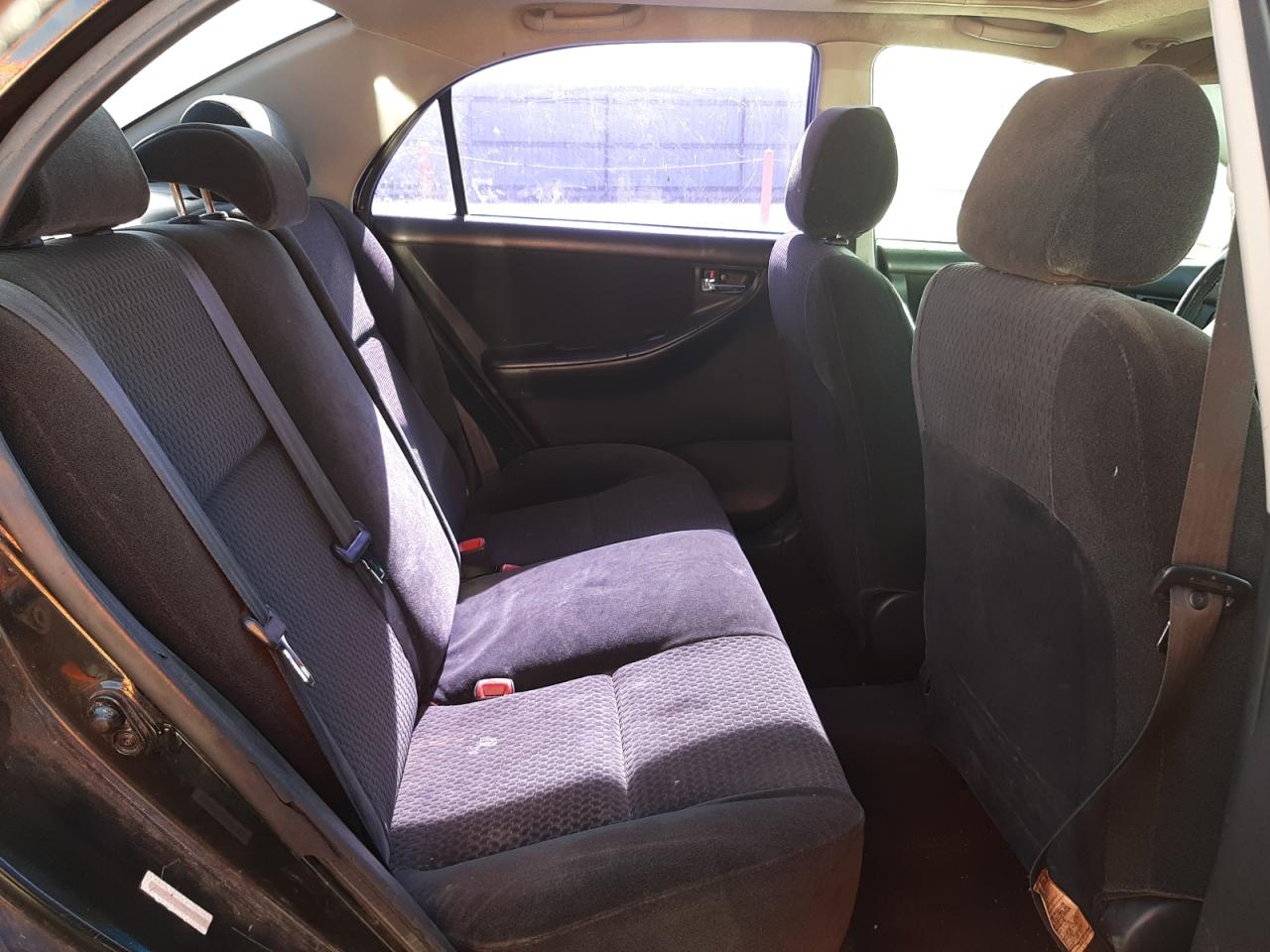 Photo 6 from auction – 2005 TOYOTA COROLLA CE with VIN 1NXBR32E75Z382564