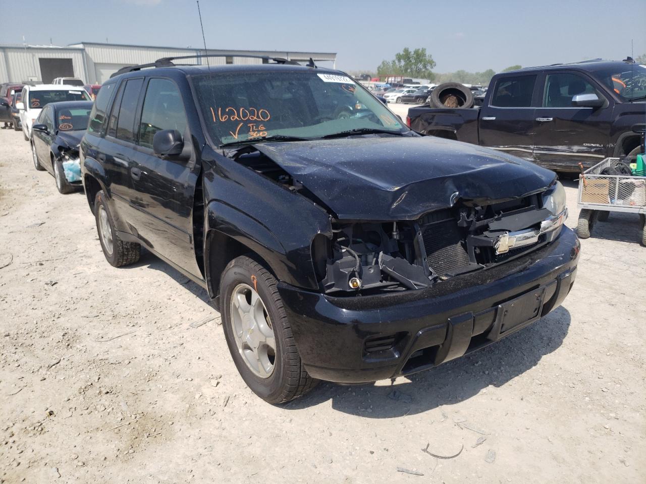 CHEVROLET TRAILBLAZE 2007 with VIN 1GNDT13S072162020 - Photo from auction