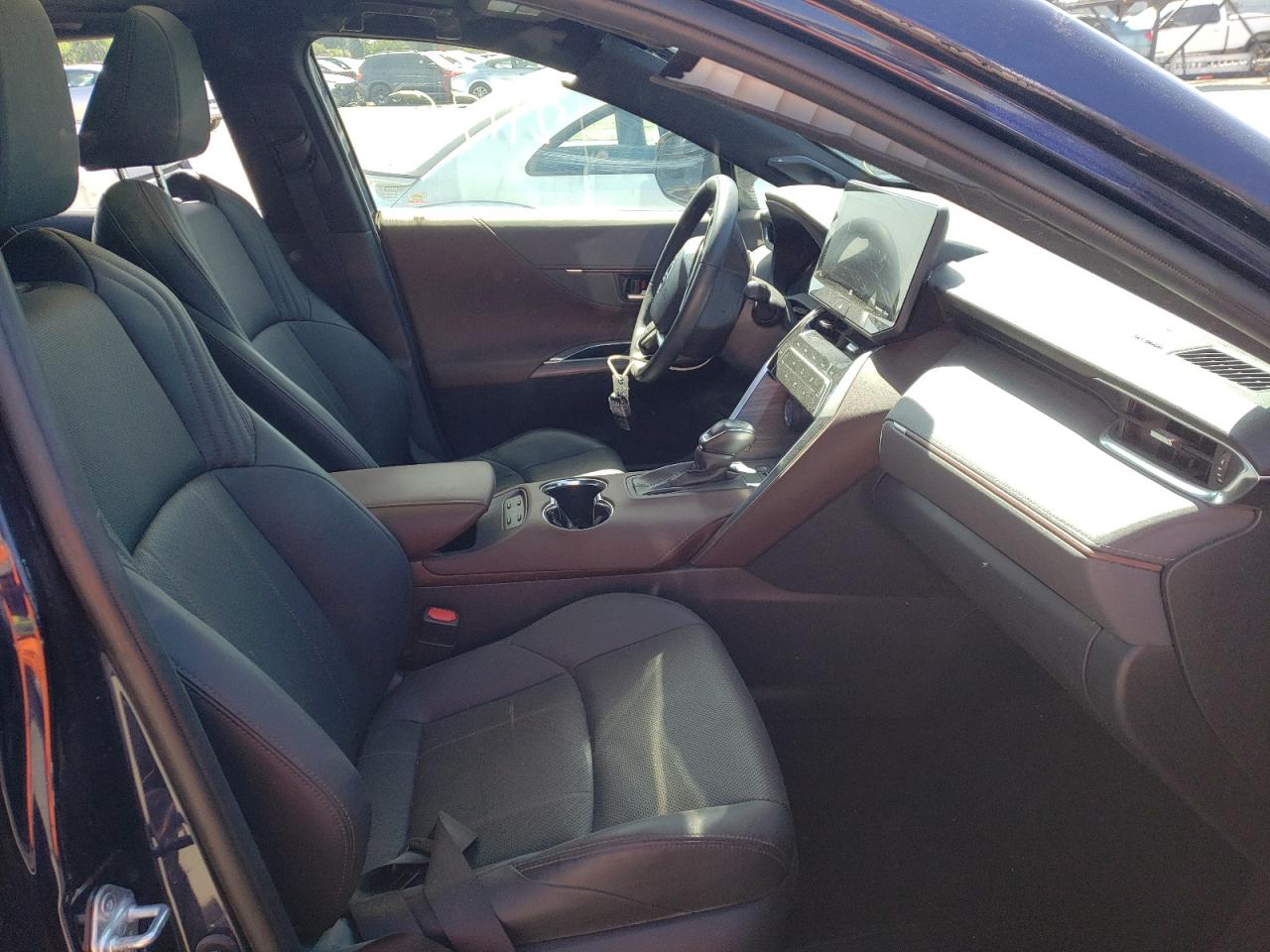 Photo 5 from auction – 2021 TOYOTA VENZA LE with VIN JTEAAAAH8MJ001050