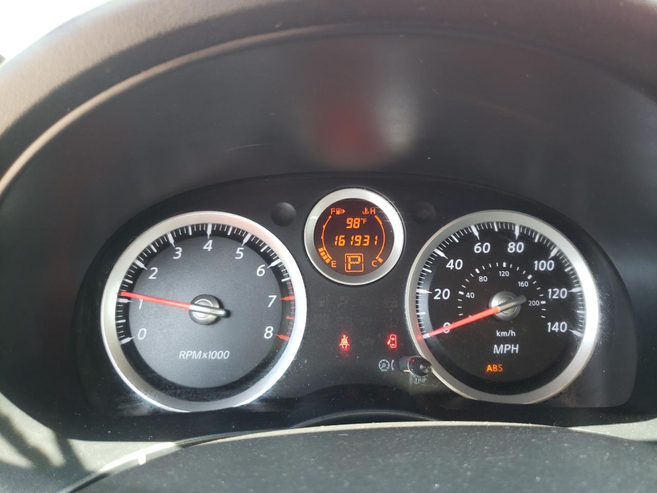 Photo 8 from auction – 2010 NISSAN SENTRA 2.0 with VIN 3N1AB6AP2AL690984