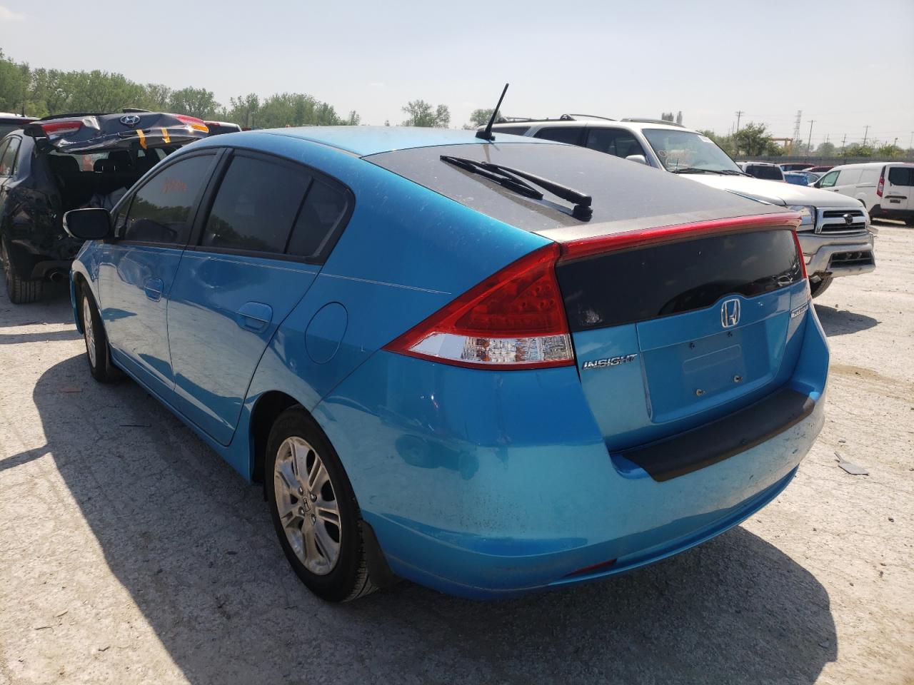 Photo 3 from auction – 2010 HONDA INSIGHT with VIN JHMZE2H70AS020520