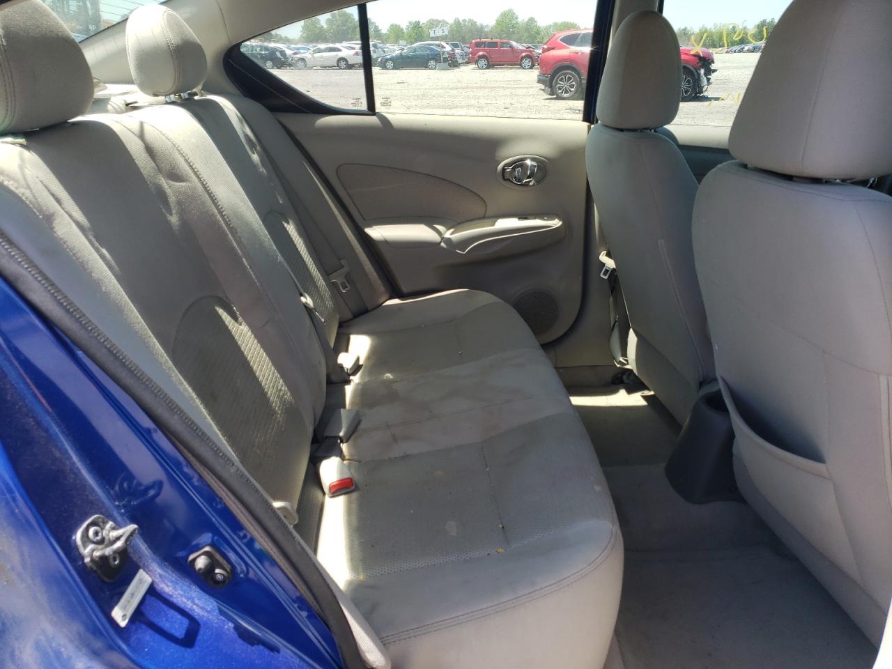Photo 6 from auction – 2015 NISSAN VERSA S with VIN 3N1CN7AP8FL937972