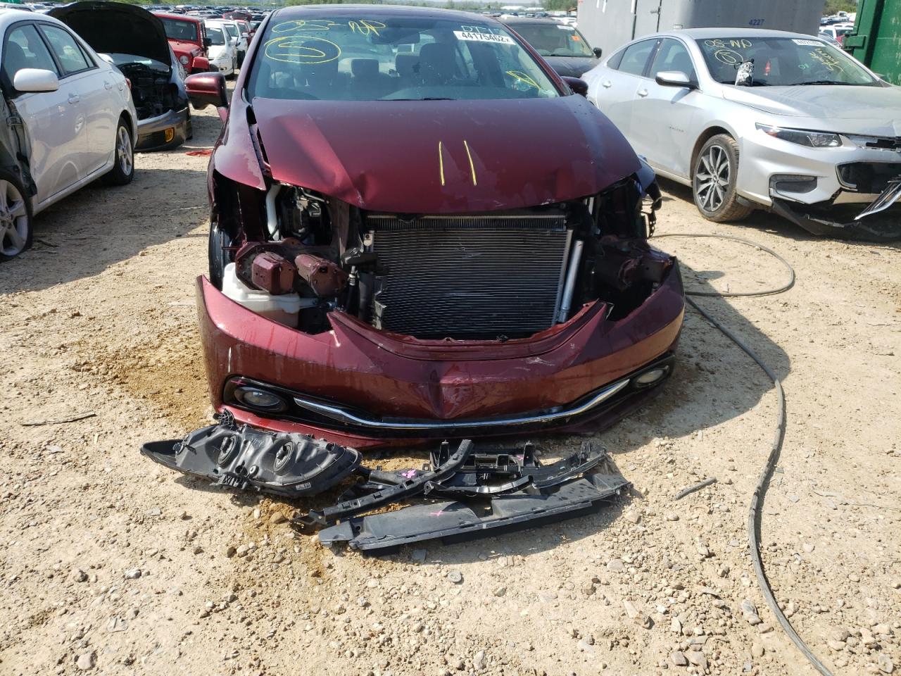 Photo 9 from auction – 2015 HONDA CIVIC EXL with VIN 19XFB2F98FE105486