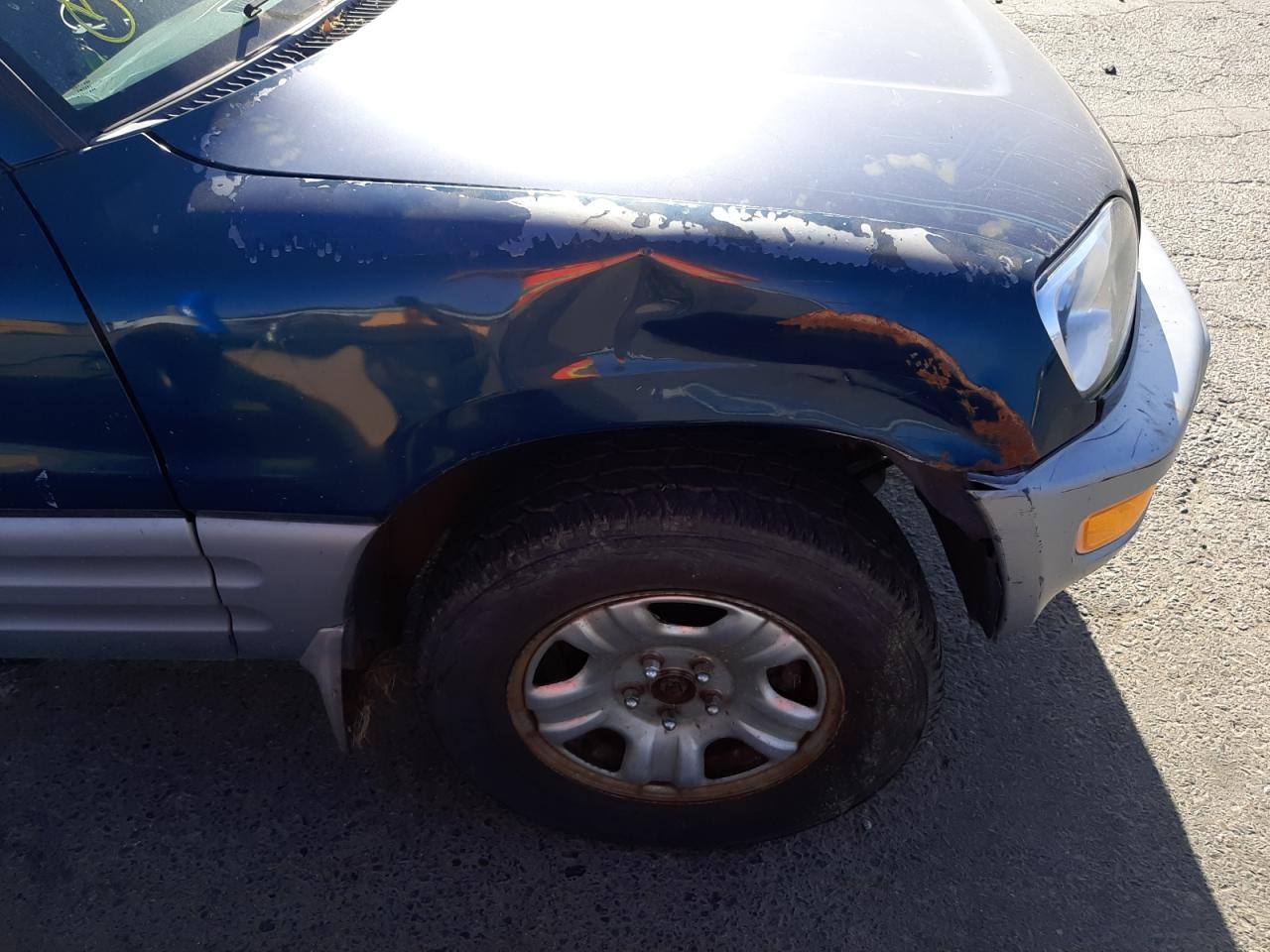 Photo 9 from auction – 2000 TOYOTA RAV4 with VIN JT3GP10V1Y0050708