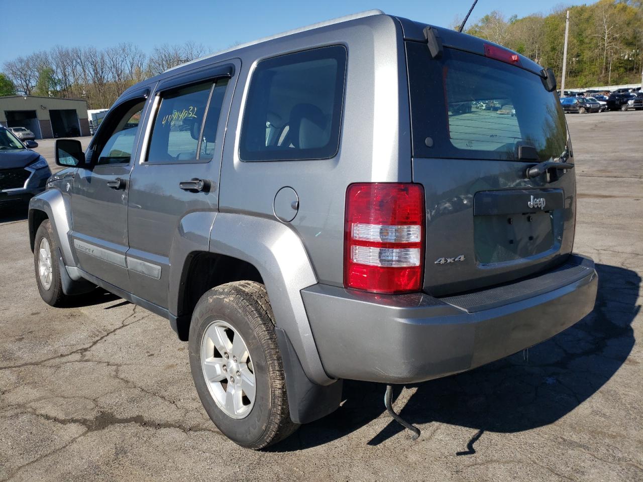 Photo 3 from auction – 2012 JEEP LIBERTY SP with VIN 1C4PJMAK2CW138109