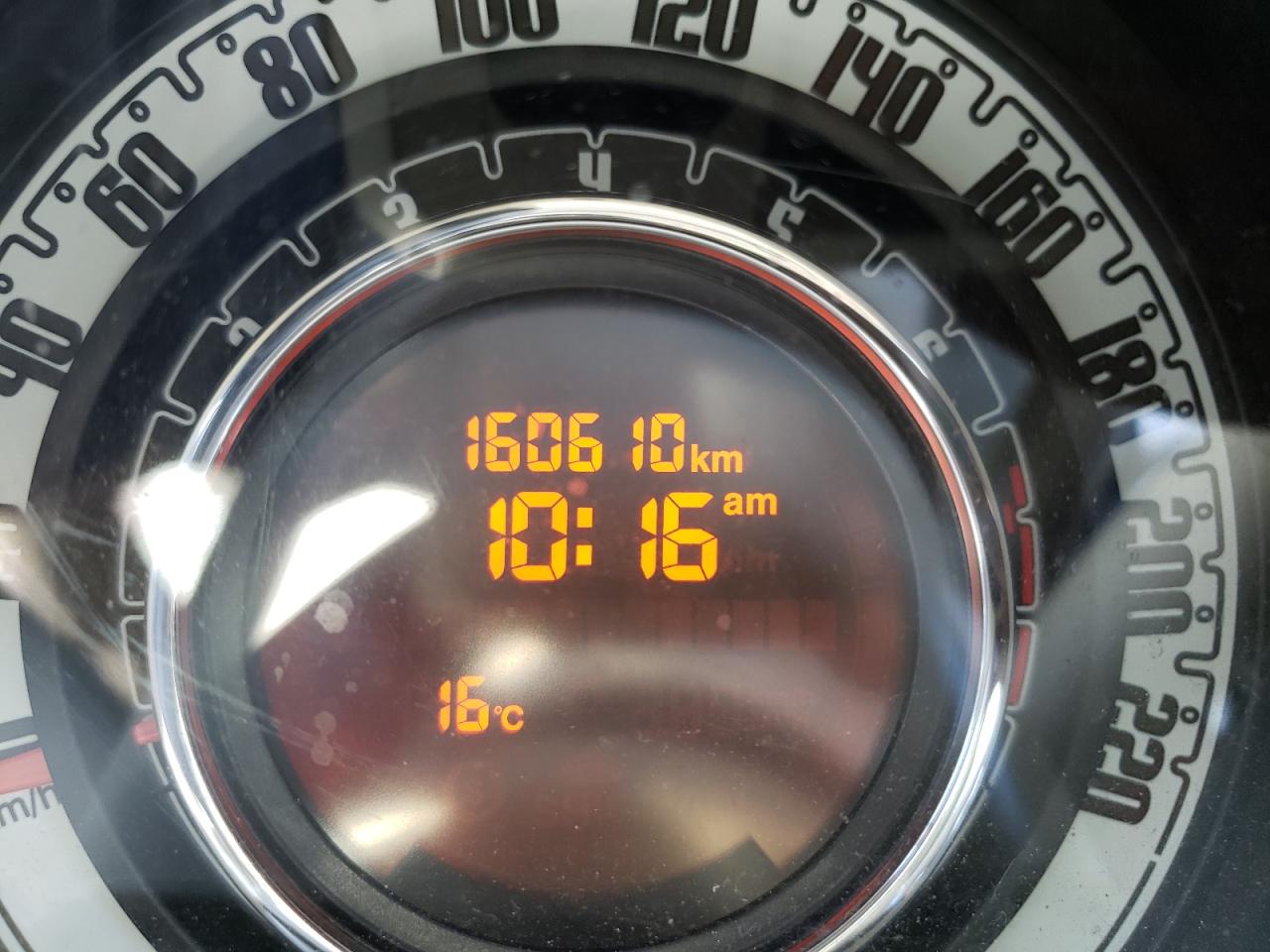 Photo 8 from auction – 2013 FIAT 500 LOUNGE with VIN 3C3CFFCR4DT542577
