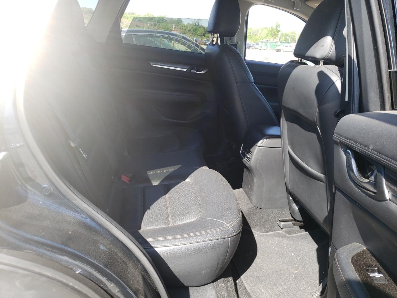Photo 6 from auction – 2020 MAZDA CX-5 GRAND with VIN JM3KFADM3L0728210