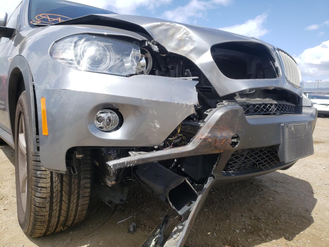 Photo 9 from auction – 2010 BMW X5 XDRIVE3 with VIN 5UXFF0C52ALT85222