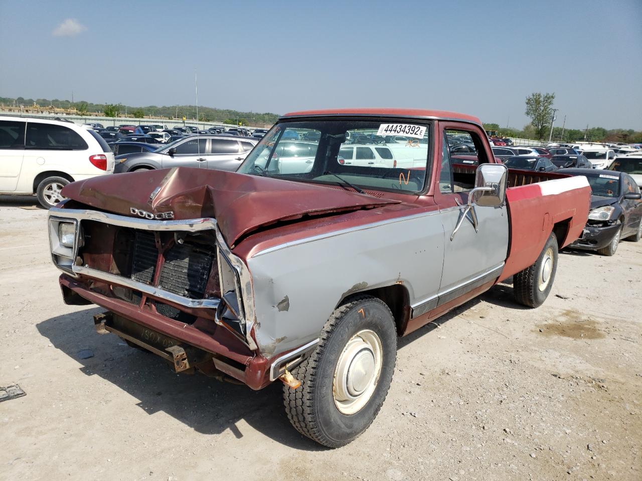 Photo 2 from auction – 1985 DODGE D-SERIES D with VIN 1B7HD24T5FS616006