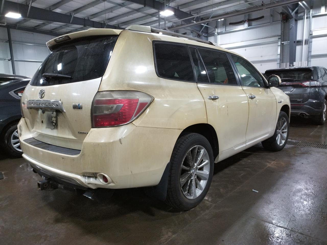 Photo 4 from auction – 2008 TOYOTA HIGHLANDER with VIN JTEEW44A982015820