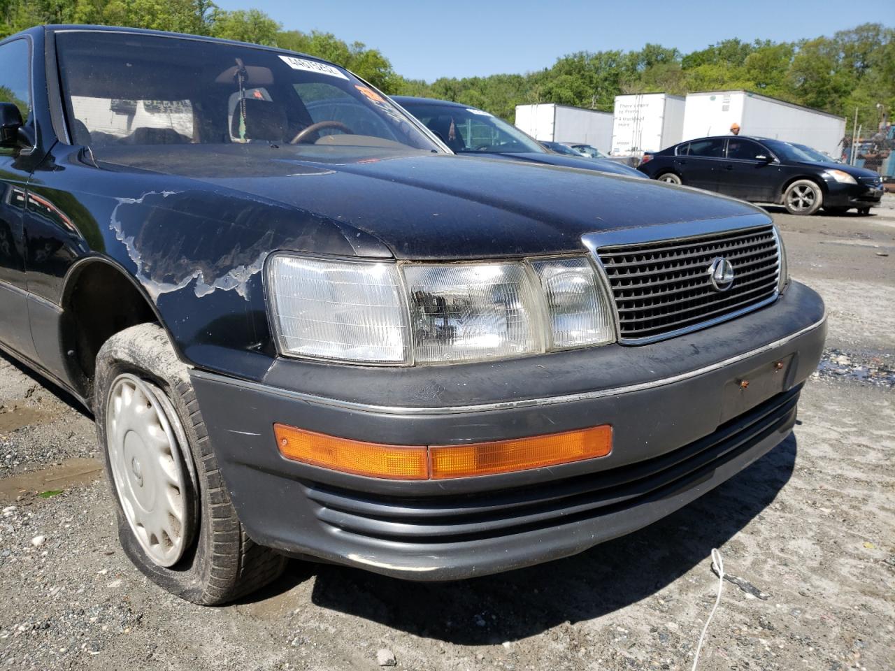 Photo 9 from auction – 1991 LEXUS LS 400 with VIN JT8UF11E2M0078302
