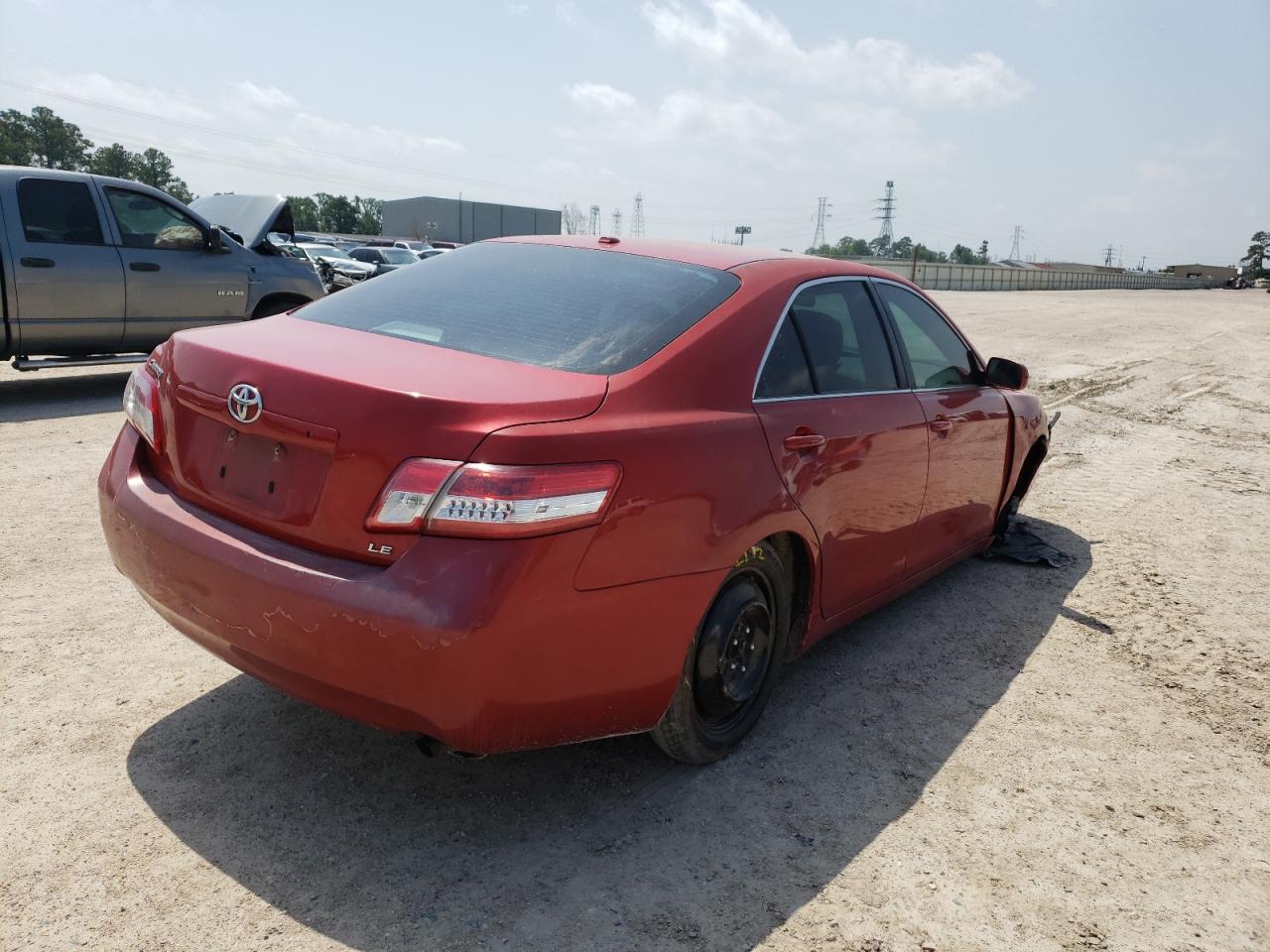 Photo 4 from auction – 2011 TOYOTA CAMRY BASE with VIN 4T1BF3EK7BU640085