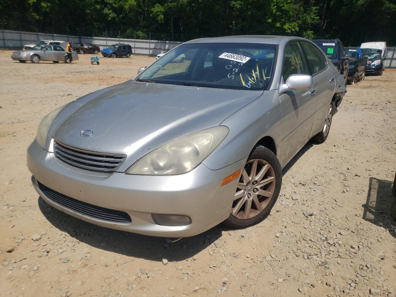 Photo 15 from auction – 2003 LEXUS ES 300 with VIN JTHBF30G630137291