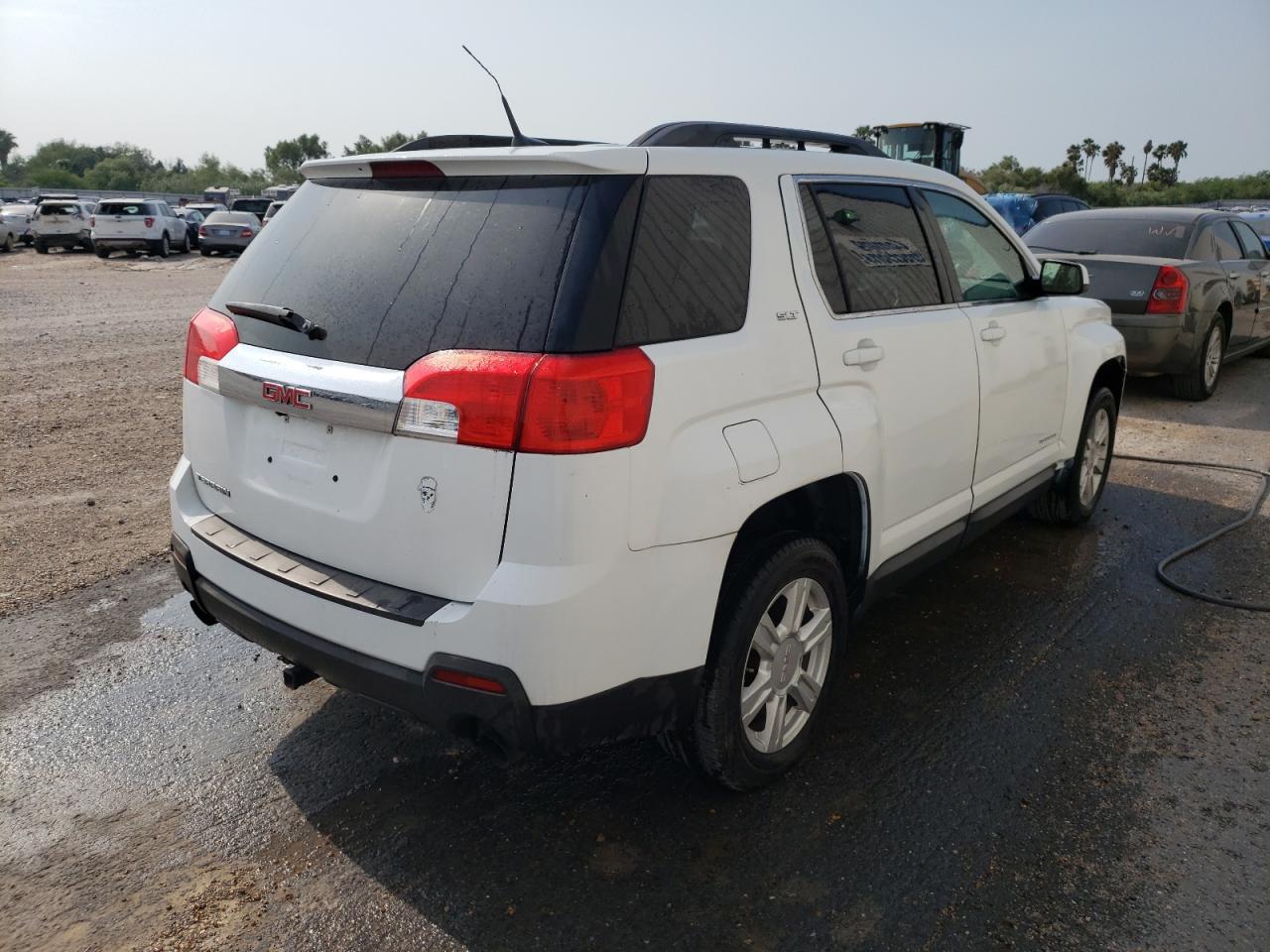 Photo 4 from auction – 2010 GMC TERRAIN SL with VIN 2CTFLFEY2A6256138
