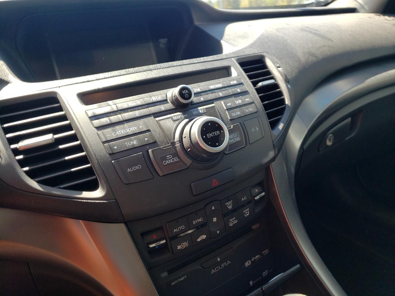 Photo 9 from auction – 2012 ACURA TSX TECH with VIN JH4CW2H63CC003962